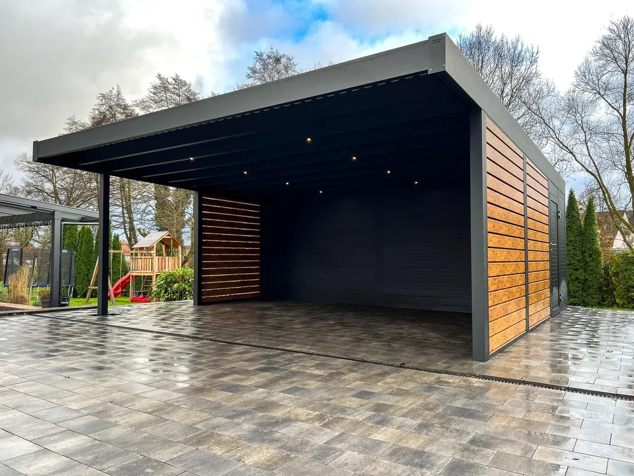 Carport: prístrešok na auto na mieru
