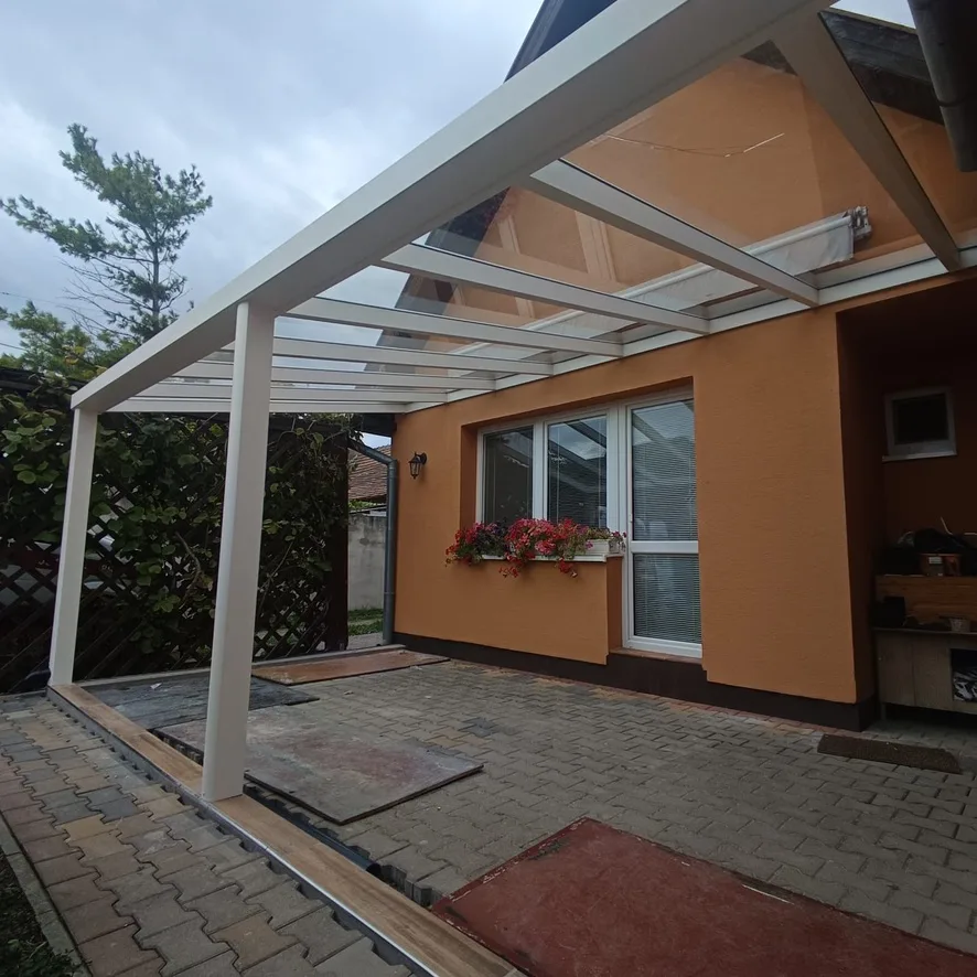 Hliníková pergola na terasu — realizácia Techconsystems