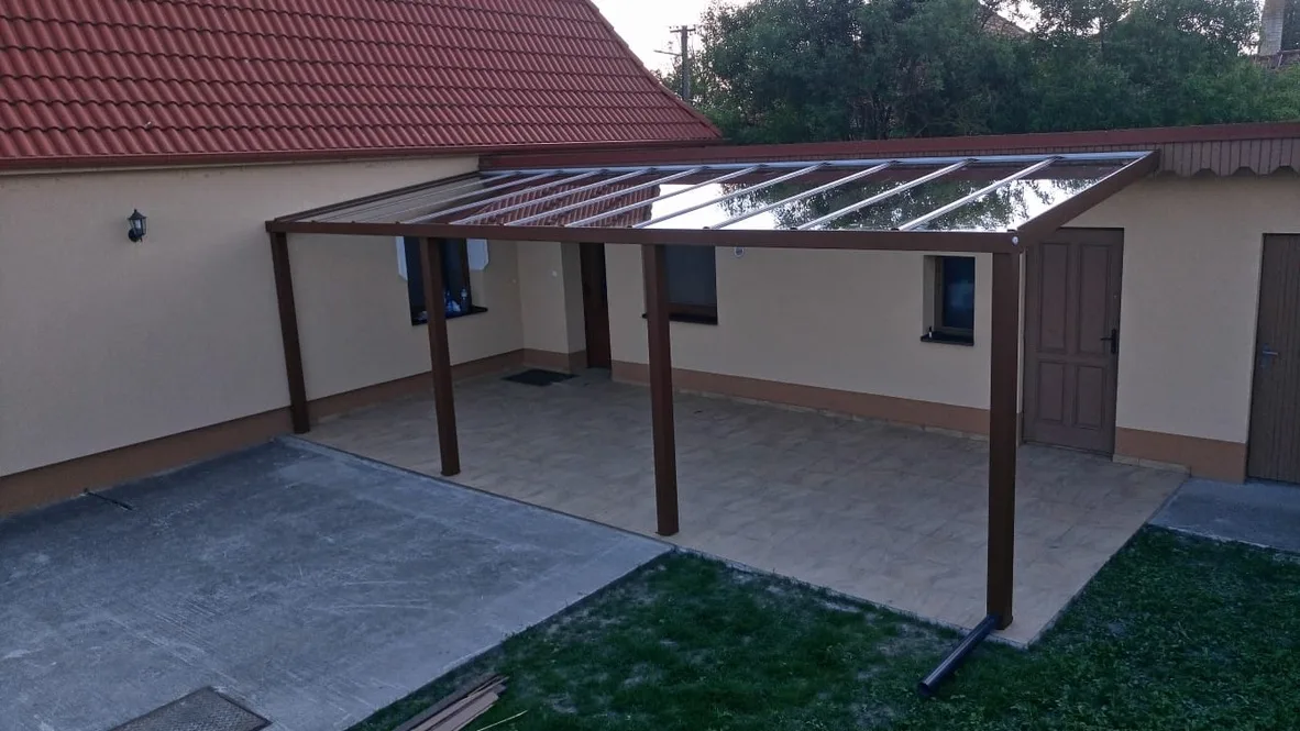 Hliníková pergola na terasu — realizácia Techconsystems