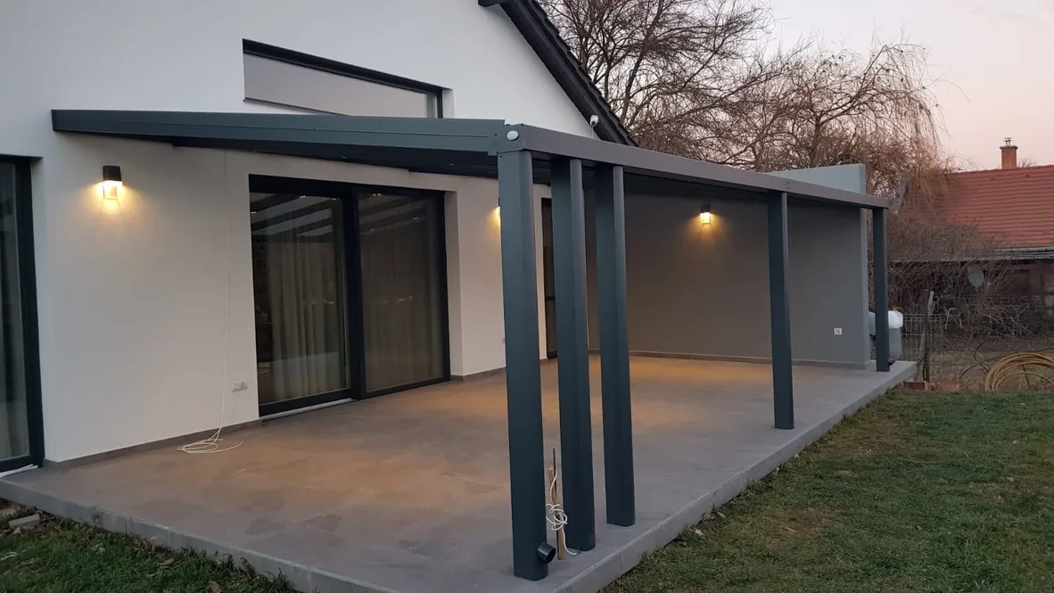 Hliníková pergola na terasu — realizácia Techconsystems