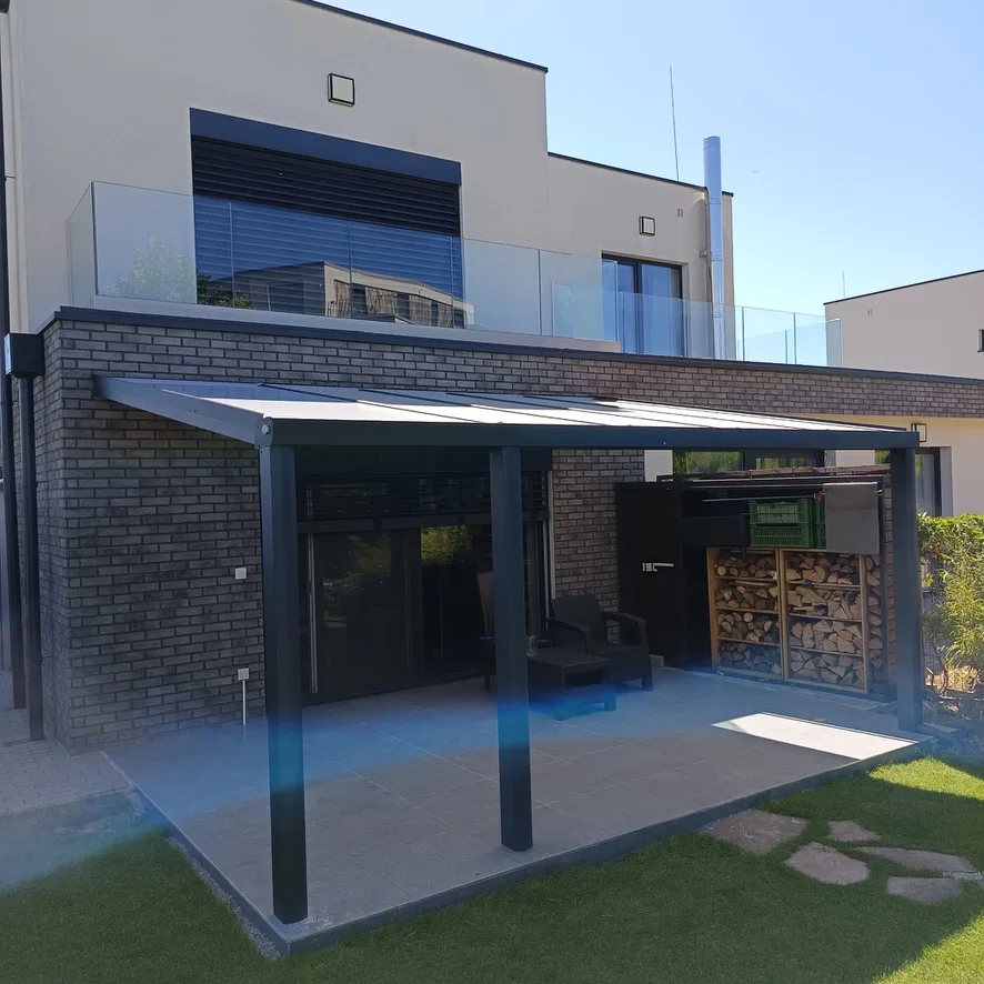 Hliníková pergola na terasu — realizácia Techconsystems